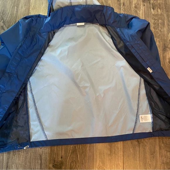 Columbia packable jacket windbreaker - Picture 6 of 9